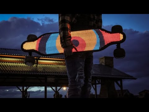 UDITER Pixel Rider – Dynamic LED Screen & Removable Battery Electric Skateboard!