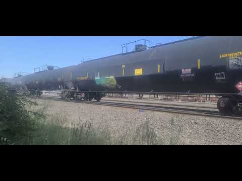 Union Pacific 6715 leads a manifest in Roseville, CA