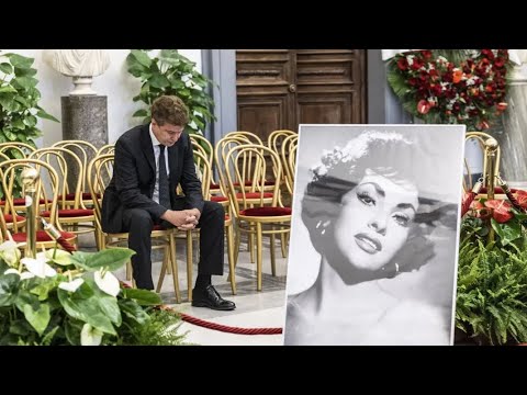 Obsèques Gina Lollobrigida, le dernier adieu devant son cercueil exposé à Rome, son ex mari présent