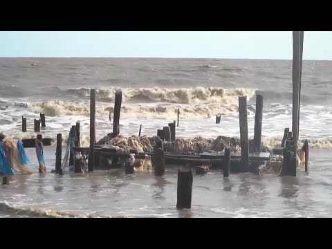 Ayetoro - the Nigerian coastal town drowning under seawater