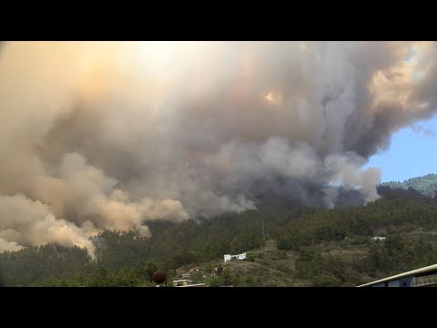 El incendio de La Palma sigue en activo