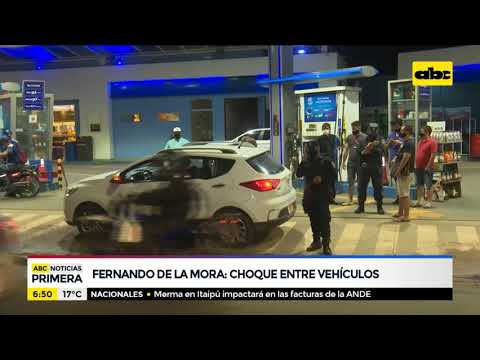 Choque entre vehículos en Fernando de la Mora