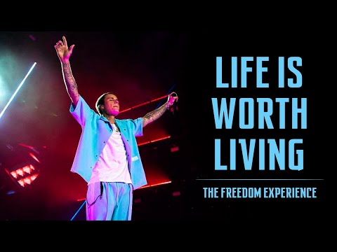 Justin Bieber - Life Is Worth Living (The Freedom Experience)