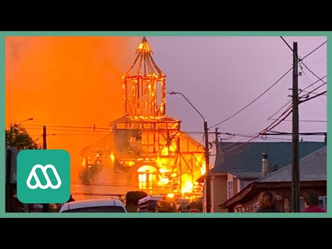 Así quedó iglesia San Francisco en Chiloé tras violento incendio
