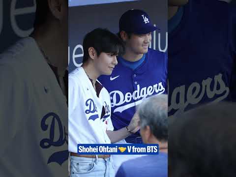 V from BTS meets Shohei Ohtani ahead of his Dodgers first pitch! ⚾️ #BTS #BTSArmy #방탄소년단 #Taehyung