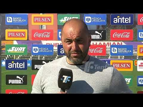 Marcelo Méndez  - DT  Defensor Sporting