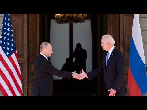 Joe Biden et Vladimir Poutine entament un dialogue apaisé sans annonce concrète