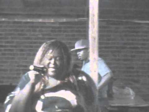 SOUND OFF @ THE BIKER CORNER PT 2  9-10-2011..wmv
