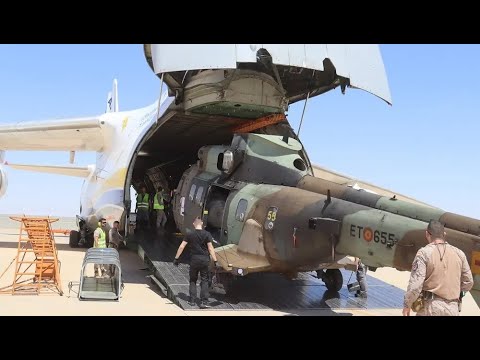 El ejército español llega a Irak otra vez con sus helicópteros porque tienen miedo de Rusia