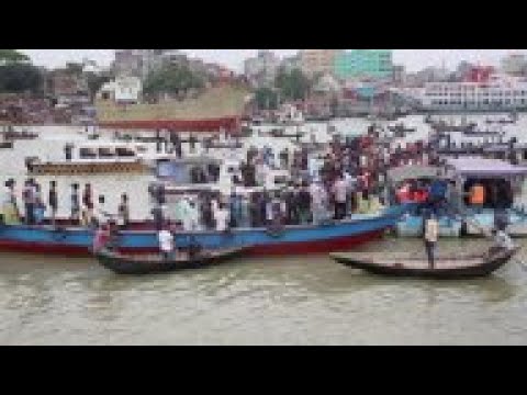 Ferries collide in Dhaka river, at least 28 dead