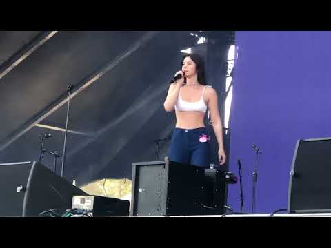 Gracie Abrams - Wishful Thinking (31-07-2022 - Osheaga, Montréal, Québec)