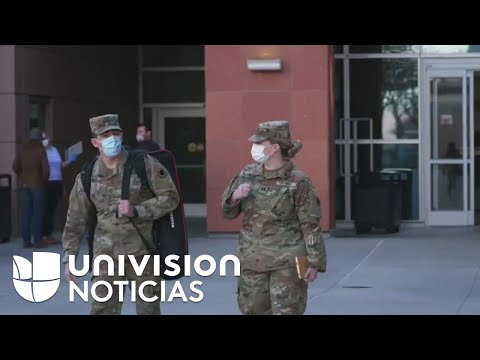 Médicos militares llegan a California con la misión de apoyar la lucha contra el coronavirus