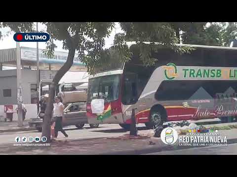 Transportistas realizaron una caravana en Santa Cruz, en contra de los bloqueos del ala evista