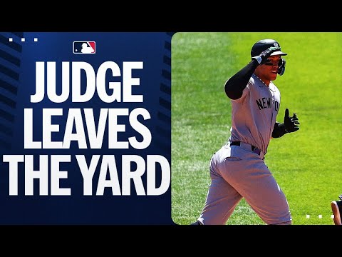 Aaron Judge blasts a Subway Series homer!