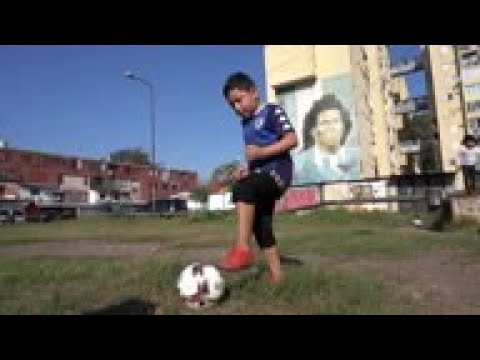 Virus puts poor Argentines soccer dreams on hold