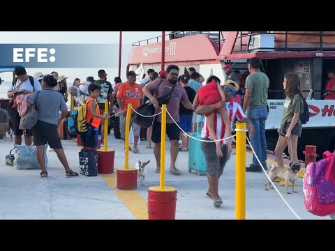 Yucatán y Quintana Roo ENTRalerta por cercanía de huracán Milton