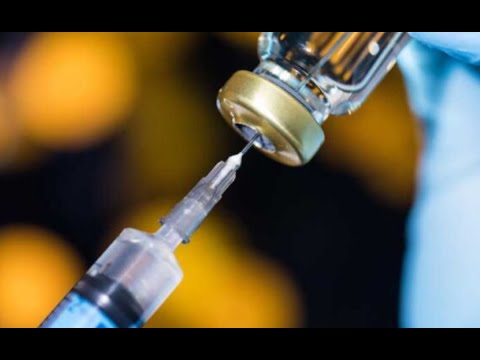 Médicos piden al gobierno autorizar aplicación de tercera dosis de vacuna anticovid