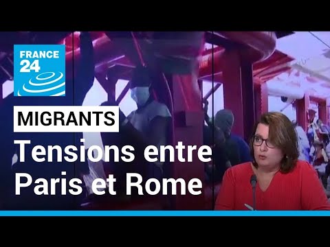 Migrants : tensions entre Paris et Rome autour des navires humanitaires bloqués en mer