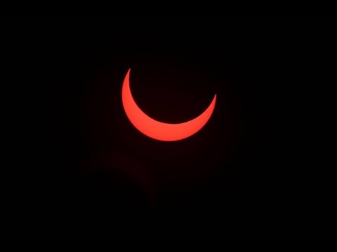 ¡Espectacular! Fotos del eclipse solar que oscurece a Honduras