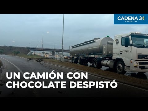 Un camión con chocolate líquido despistó en Circunvalación | Cadena 3