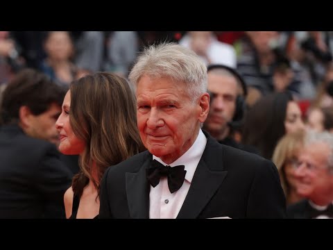 Festival de Cannes 2023 : Harrison Ford monte les marches pour présenter le nouvel opus d'Indiana…