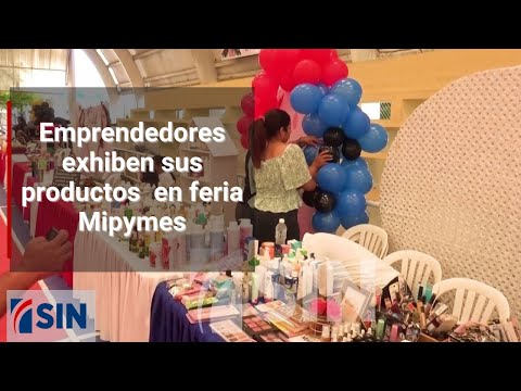 Emprendedores exhiben sus productos en feria Mipymes