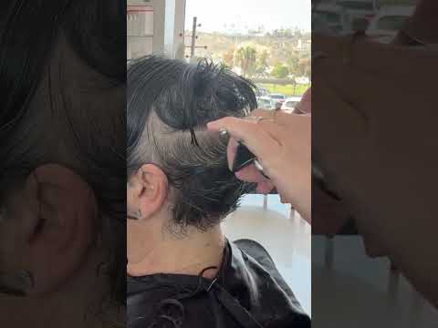 Layer haircut #haircut #hairstyle #hair #salon #video #blowup #layerup #short #blowout #short