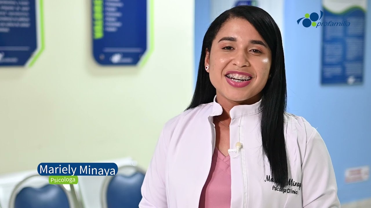En esta capsula de #TuPsicologaResponde Mariely Minaya, Psicóloga de la Clínica Profamilia San Francisco nos indica que el factor psicológico juega un papel importante en la búsqueda de un embarazo, tanto en hombres como en mujeres. El estrés, la ansiedad y la depresión pueden afectar la fertilidad y la capacidad de concebir. La búsqueda de un embarazo puede generar una montaña rusa emocional, con sentimientos de frustración, tristeza y culpa, especialmente si no se logra concebir.