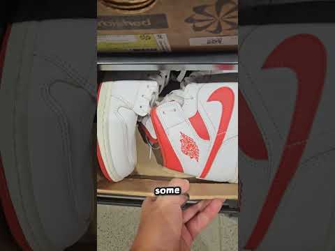 Jordan 4s Under Retail In Outlets!?!? Indoor Shoes Hunting #football #soccer #shopping