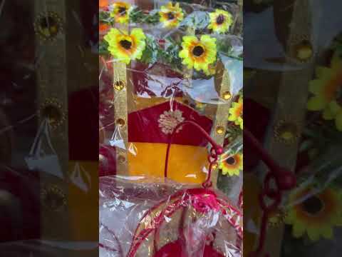 Kanha ji jhula # #radhekrishnabhajanwhatsappstatus #song