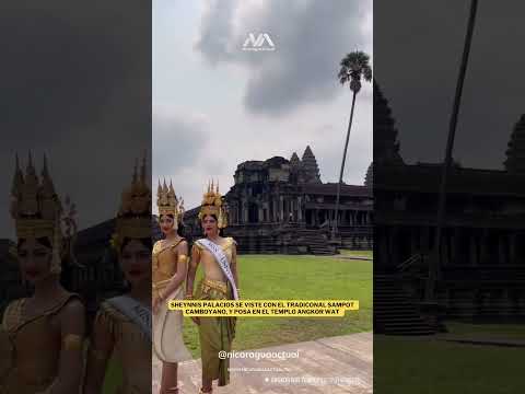 Sheynnis Palacios se viste con el tradiconal Sampot  camboyano, y posa en el templo Angkor Wat