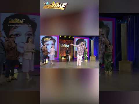 Tetay at Petite, nag-ala Nora Aunor! #shorts | It's Showtime