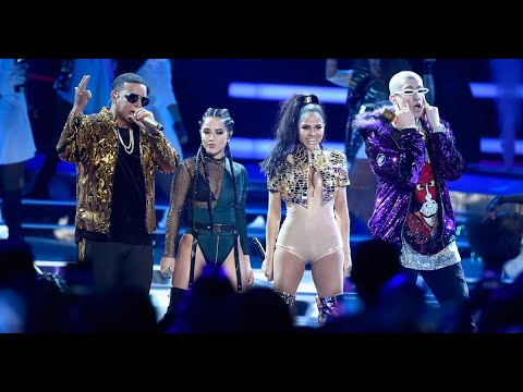 Daddy Yankee ft. Bad Bunny, Natti Natasha & Becky G - Dura REMIX (En Vivo - Premios Billboard 2018)