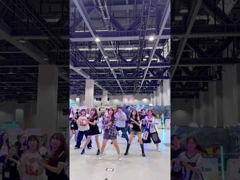 #춤추는곰돌 #춤추는곰돌의랜덤댄스 #dance #kpop #afstarz #music #fyp #댄스 #nobatidao #challenge #<strong>코엑스</strong>