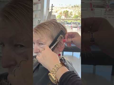 Short haircut for women #haircut #hair #hairstyle #salon #layerup #video #longlayerhaircut #blowup