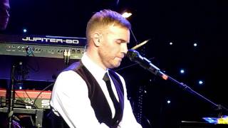 lie to me medly Gary barlow Royal Albert Hall 6 dec 2011 HD