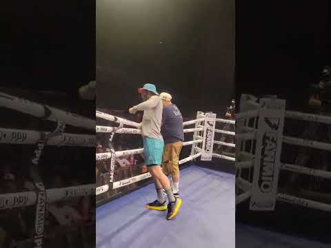 JORGE MASVIDAL se gana al publico en los Angeles #boxeo #boxing