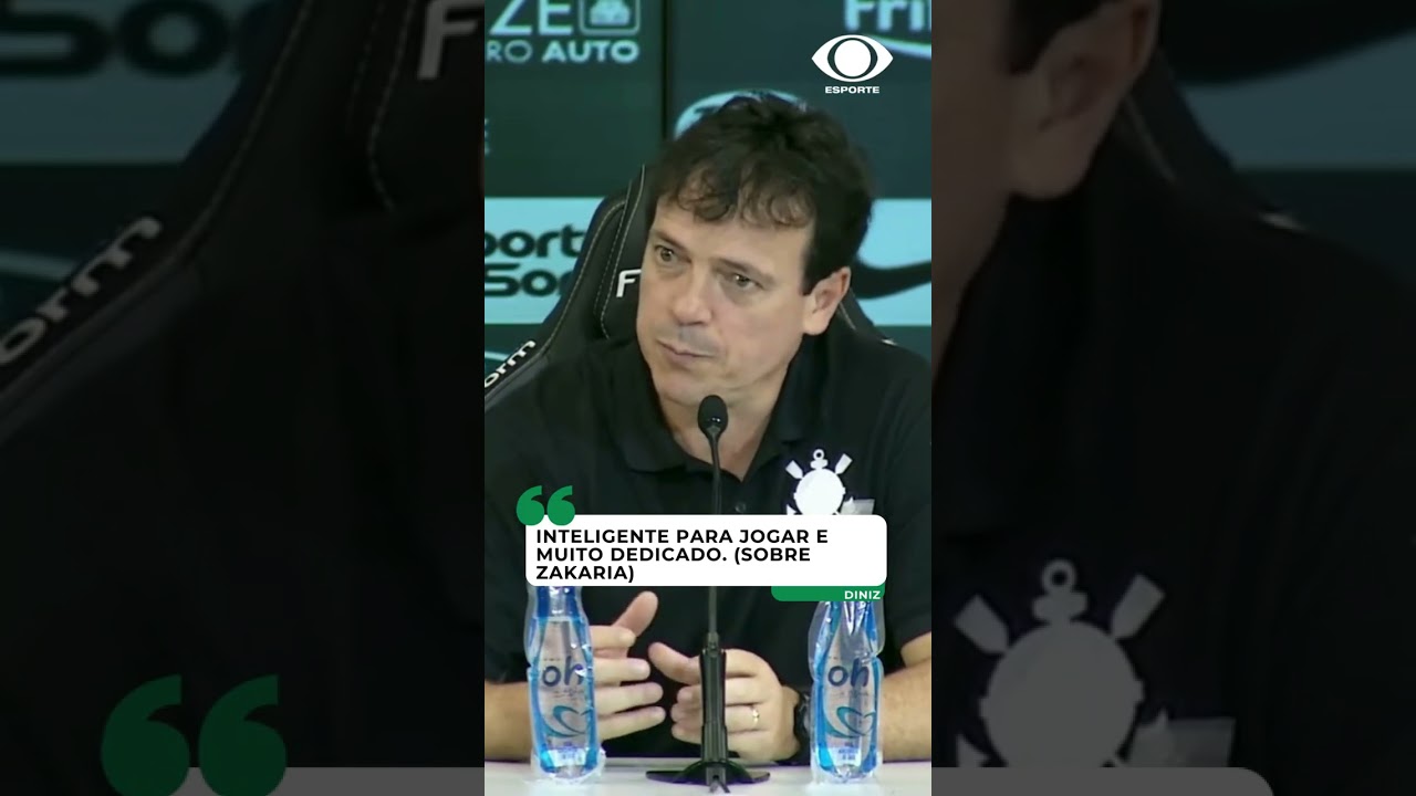 ZAKARIA DEFINE! Diniz elogia capacidade técnica do jogador