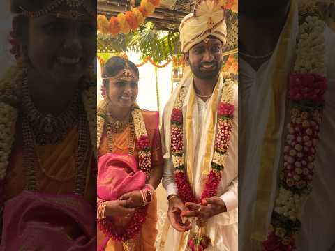 కొత్తగా పెళ్లైన జంటను ఎలా ఆటపట్టిస్తున్నారో చూడండి #wedding #newlymarried #couple #weddingday #love