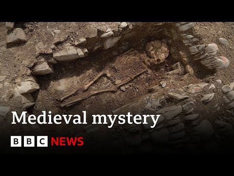 Mystery of medieval cemetery near UK airport runway deepens | BBC News