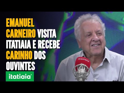 EMANUEL CARNEIRO VISITA NOVA SEDE DA ITATIAIA E RECEBE HOMENAGEM DE FÃS
