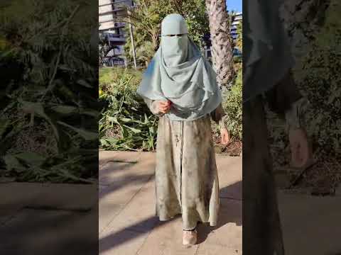 لا إله إلا أنت سبحانك إني كنت من الظالمين