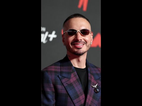 🙃 Parece que #JBalvin y #Residente son #Amigos de nuevo porque se están siguiendo en las #RedesSoci