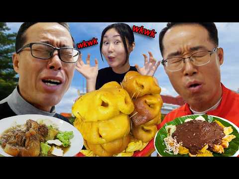 Baru sampai Surabaya, langsung rujak cingur buat Papa Kembar!!🤣