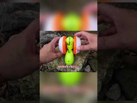 草裡發現奇怪玩具！ ！ #Shorts