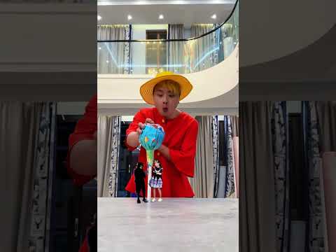 路飞好像把他变成了一个小恶魔😈👒