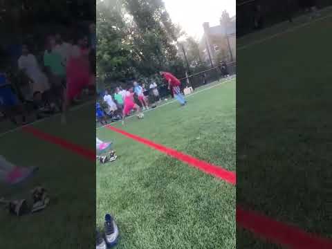 "ISSO É HUMILHAÇÃO MÁXIMA! 🤯 Que golaço absurdo!" #golaço #humilhante #futebol #ecosdaarquibancada