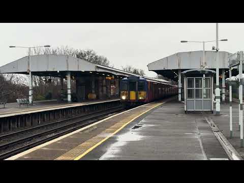 Class 455 - South Western Railway - Epsom Station - 13th December 2023