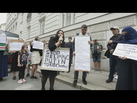 Autriche: manifestation devant l'ambassade de Russie après la mort d'un dissident tchétchène | AFP