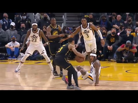 Warriors Bench Lost It As Jordan Poole Loses The Defender!